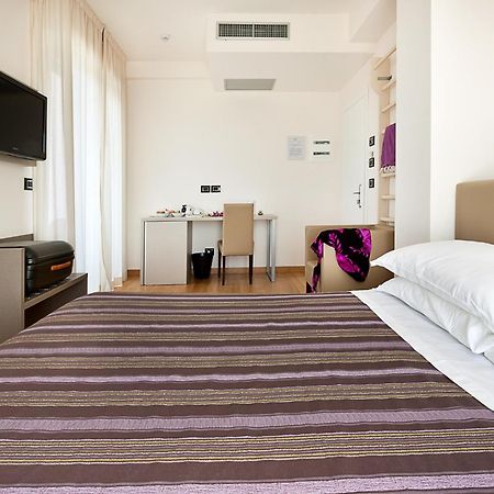 Hotel Sporting Σαν Μπενεντέτο ντελ Τρόντο Δωμάτιο φωτογραφία